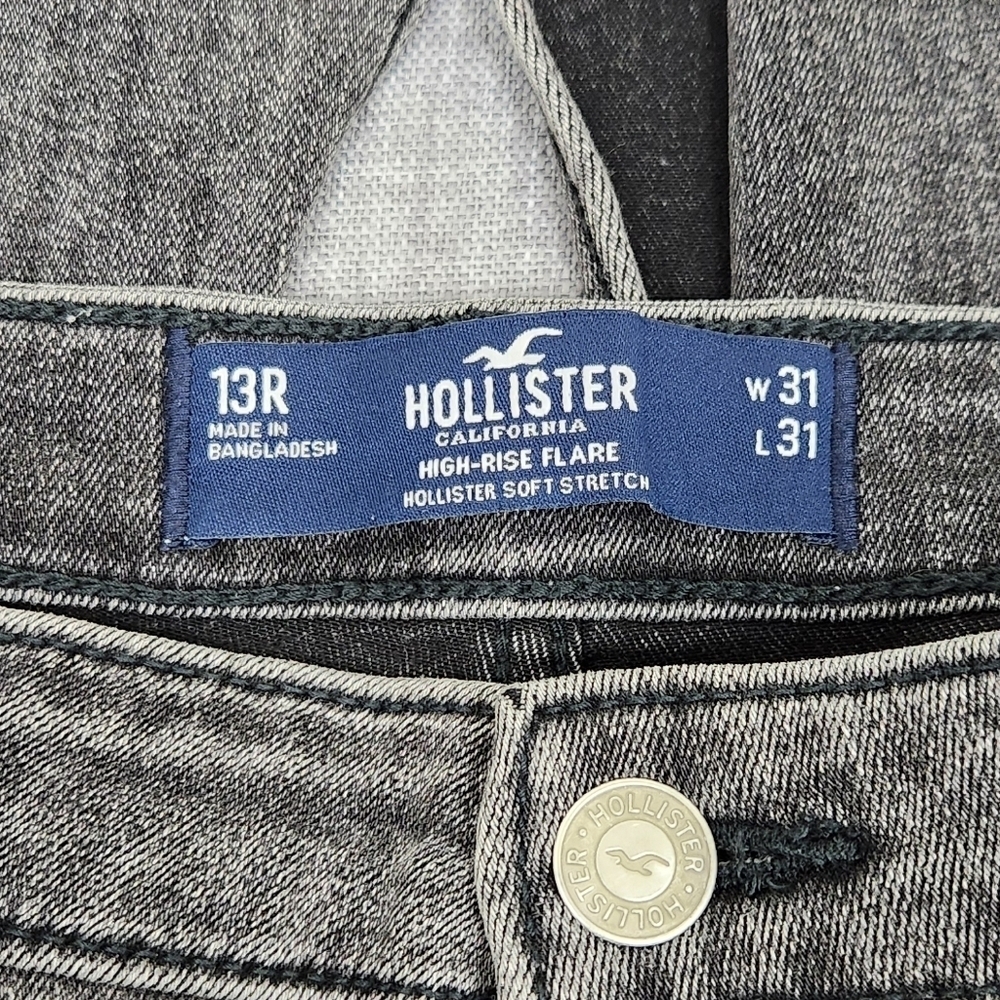 Hollister High Rise Soft Stretch Flare Distressed Style Black Denim Jeans. 13R - Picture 6 of 11